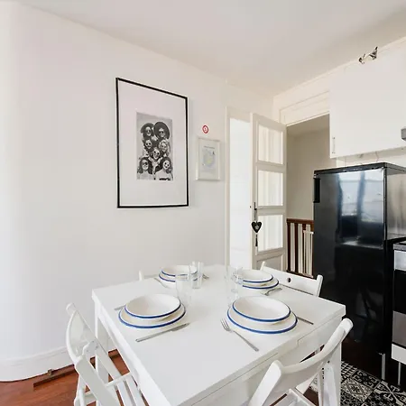 Harbor View Hideaway *