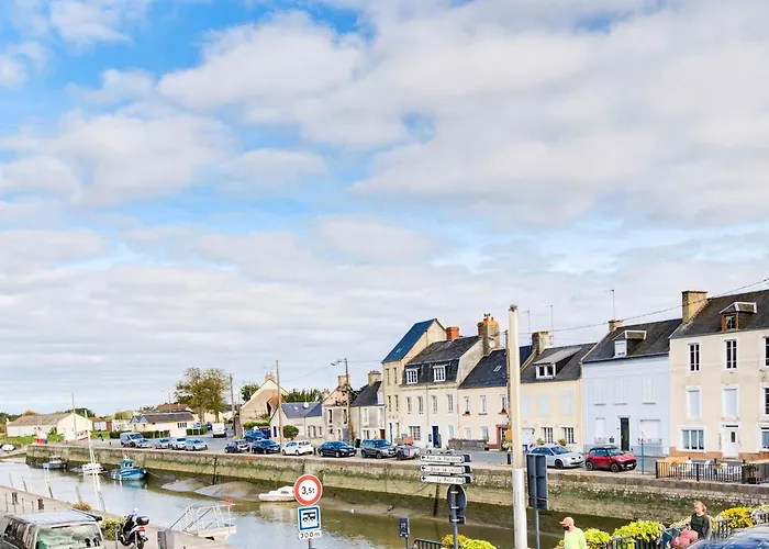 Harbor View Hideaway Isigny-sur-Mer