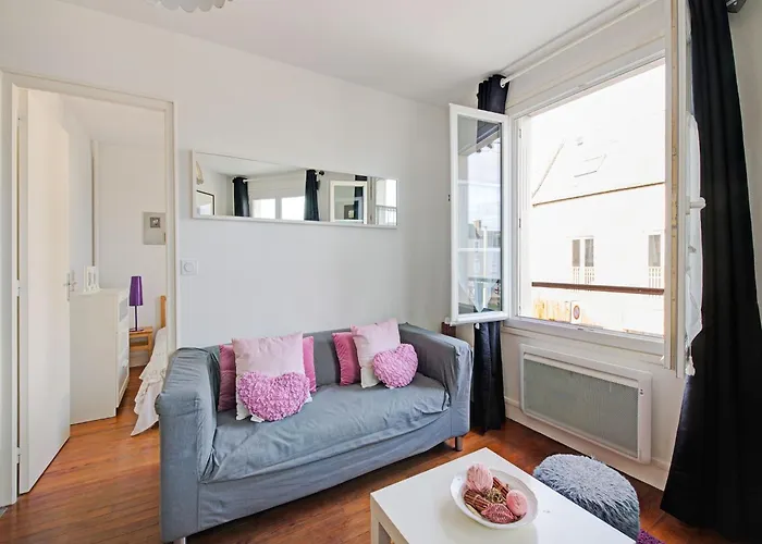 Harbor View Hideaway *