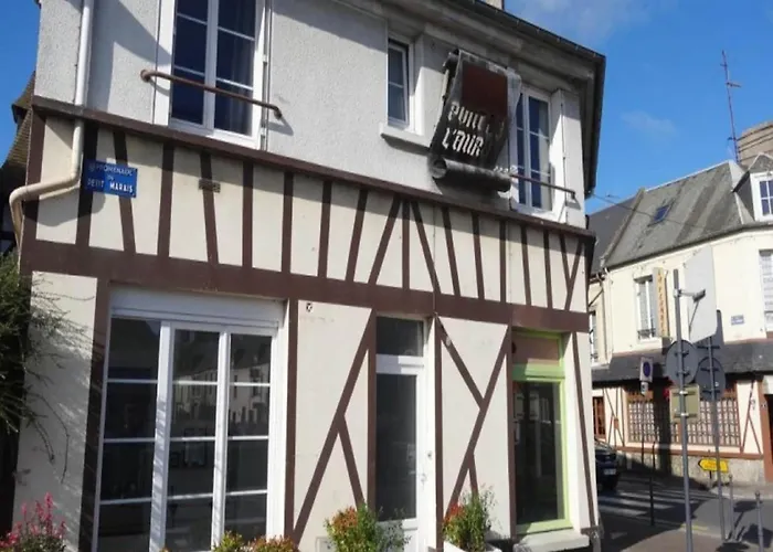 Harbor View Hideaway *